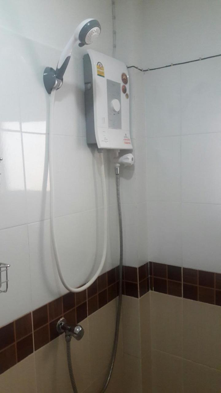 Savika Guesthouse Ranong Kültér fotó