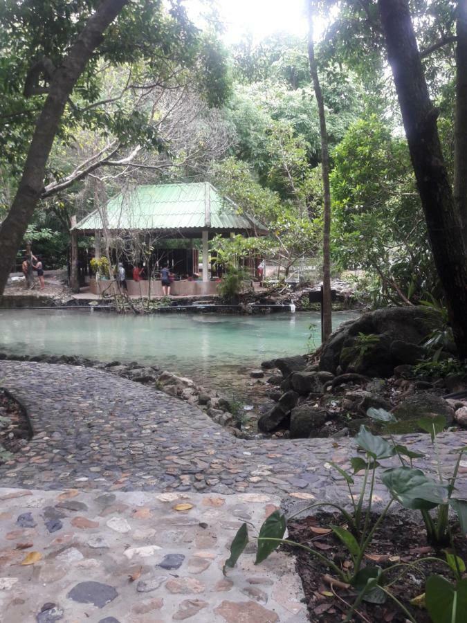 Savika Guesthouse Ranong Kültér fotó